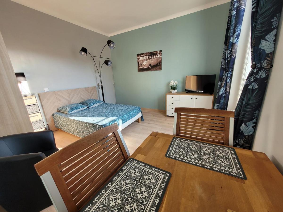 Appartement Meuble Renove Ideal Pour Curistes Ou Vacanciers La Roche-Posay Zewnętrze zdjęcie
